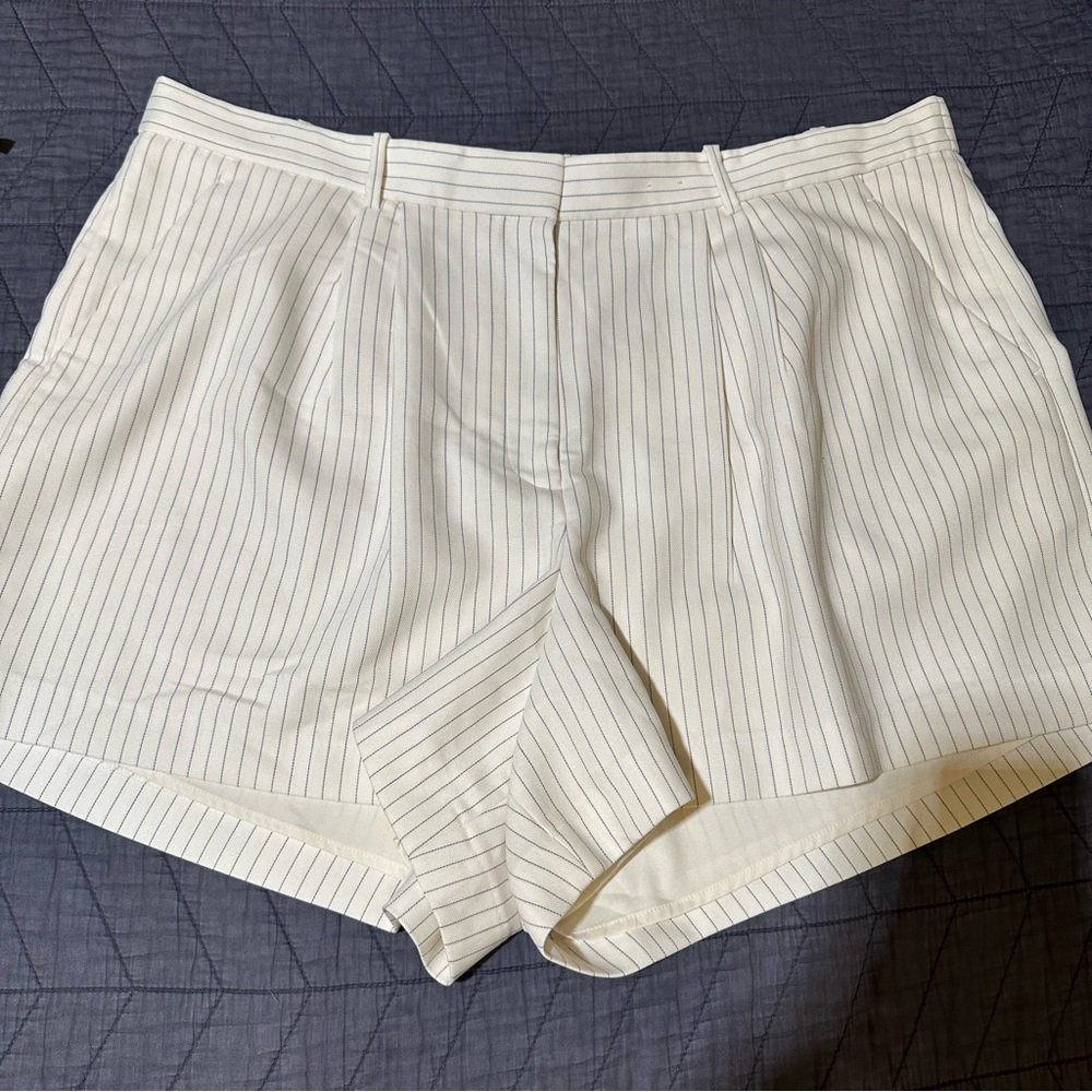 Abercrombie & Fitch Cream Pinstripe Shorts